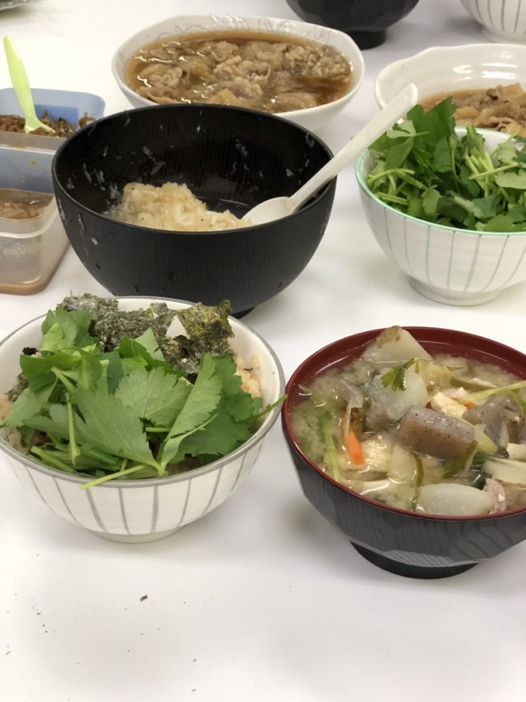 食物繊維豊富な豚汁